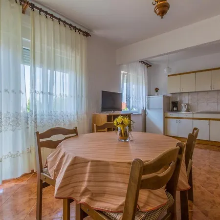 Filipovic Lägenhet Novi Vinodolski