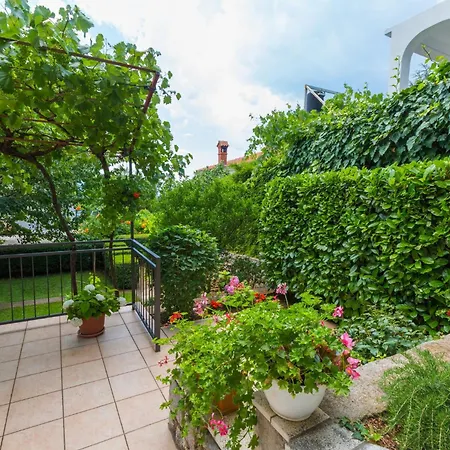 Apartment Filipovic Novi Vinodolski